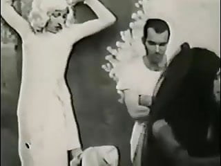 Flaming Creaatures - 1963 Underground Film free video