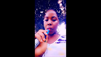 Ebony Girl Smoking Sisha Outdoors And Fucking An Eggplant free video