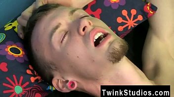 Gay Nude Fucking Porn How Many Tongues To Get To The Centre? Chris free video