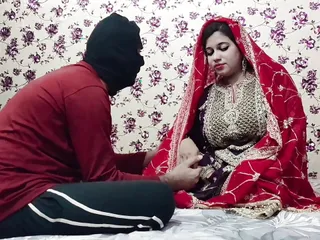 Indian Desi Sexy Bride With Her Husband On Wedding Night free video